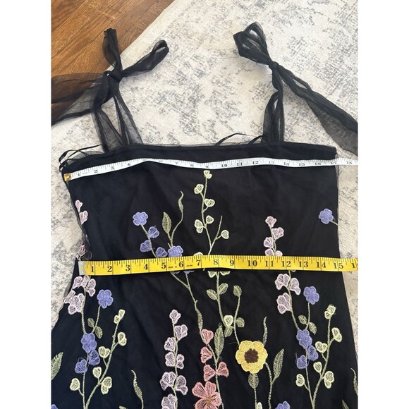 Lulus Thriving Poise Black 3D Floral Embroidered Tie-Strap Maxi Dress Size XL - Picture 5 of 8